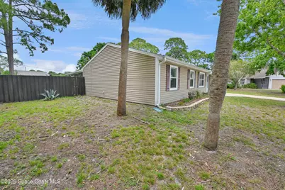 400 Calabria Avenue SE, Palm Bay, FL 32909 - Photo 37