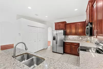 467 Easton Forest Circle SE, Palm Bay, FL 32909 - Photo 13