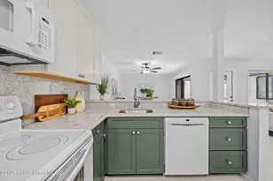 1011 Abada Ct NE, Palm Bay, FL 32905 - Photo 13