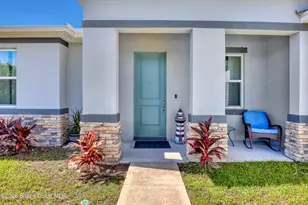 814 Nightengale Street SW, Palm Bay, FL 32908 - Photo 3