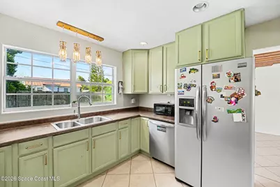 485 Poinciana Drive, Melbourne, FL 32935 - Photo 5