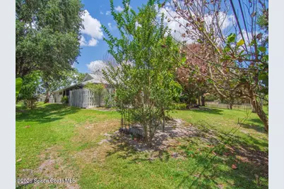 1070 47th Avenue SW, Vero Beach, FL 32968 - Photo 27