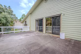 5925 Riverside Dr, Melbourne Beach, FL 32951 - Photo 25