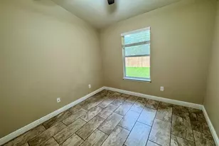 6044 Serene Pl, Melbourne, FL 32904 - Photo 9