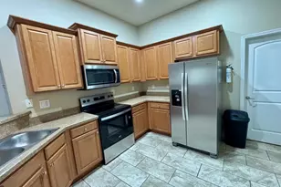 6044 Serene Pl, Melbourne, FL 32904 - Photo 3