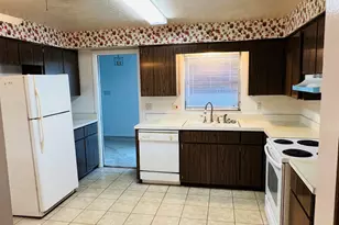 355 S Bel Aire Dr S, Merritt Island, FL 32952 - Photo 3