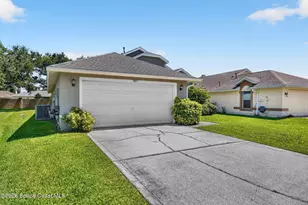 3802 St Armens Cir, Melbourne, FL 32934 - Photo 3
