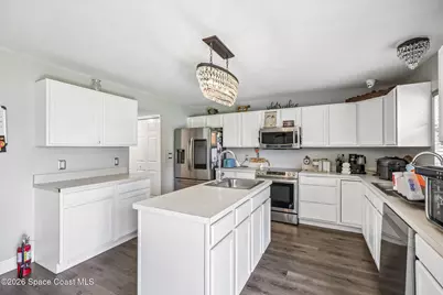 1609 Las Palmos Drive SW, Palm Bay, FL 32908 - Photo 17
