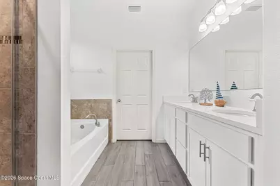 4697 Broomsedge Circle, West Melbourne, FL 32904 - Photo 25
