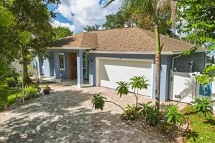 1165 S Courtenay Pkwy, Merritt Island, FL 32952 - Photo 1