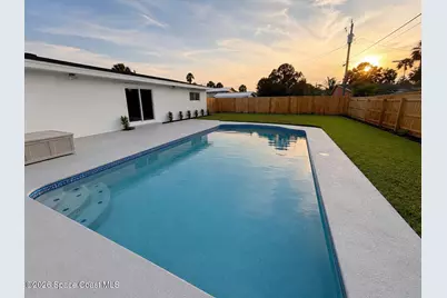 233 NE 1st Street S, Satellite Beach, FL 32937 - Photo 11