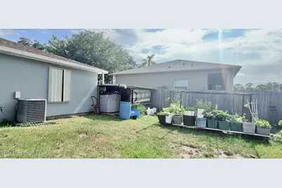 617 Thuringer Street NW, Palm Bay, FL 32907 - Photo 23