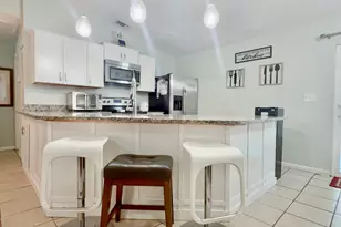 617 Thuringer St NW, Palm Bay, FL 32907 - Photo 9