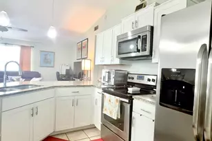 617 Thuringer St NW, Palm Bay, FL 32907 - Photo 11