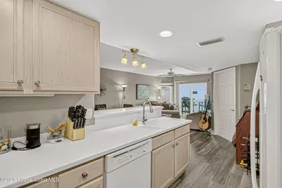 1965 Jimmy Buffett Memorial Highway #306, Indian Harbour Beach, FL 32937 - Photo 23