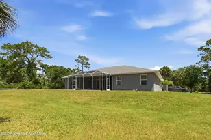 4325 Grant Rd, Grant-Valkaria, FL 32949 - Photo 25