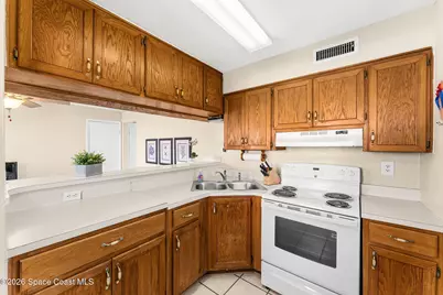 419 Madison Avenue #G102, Cape Canaveral, FL 32920 - Photo 5