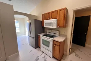 619 Pampas St NW, Palm Bay, FL 32907 - Photo 9