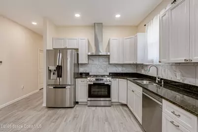209 E Avenue B, Melbourne, FL 32901 - Photo 15