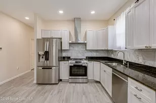 209 E Ave B, Melbourne, FL 32901 - Photo 15