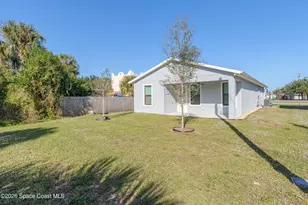 209 E Ave B, Melbourne, FL 32901 - Photo 27