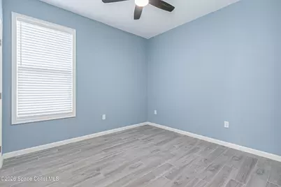209 E Avenue B, Melbourne, FL 32901 - Photo 17