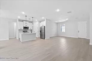 170 Silverfrost St SE, Palm Bay, FL 32909 - Photo 7
