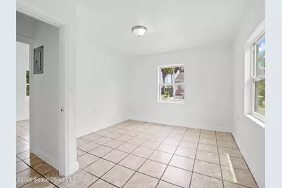 87 NW Irwin Avenue, West Melbourne, FL 32904 - Photo 13
