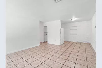 87 NW Irwin Avenue, West Melbourne, FL 32904 - Photo 5