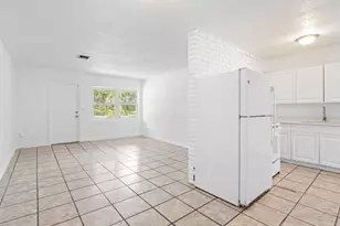 87 NW Irwin Ave, West Melbourne, FL 32904 - Photo 3