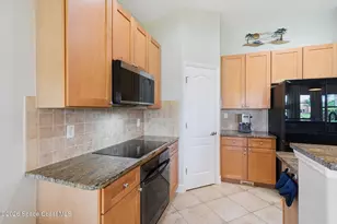 688 Monterey Dr, Satellite Beach, FL 32937 - Photo 11