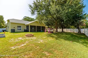 586 Sea Fury Ave SW, Palm Bay, FL 32908 - Photo 31