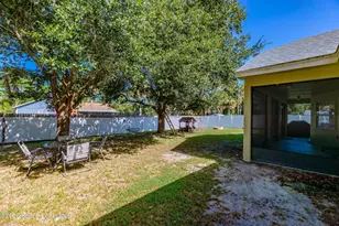 586 Sea Fury Ave SW, Palm Bay, FL 32908 - Photo 33