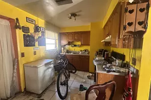 996 Barclay Dr, Cocoa, FL 32927 - Photo 5