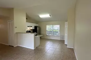 2074 Foxwood Dr, Melbourne, FL 32935 - Photo 5