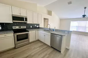 2435 Palisades Dr SE, Palm Bay, FL 32909 - Photo 7