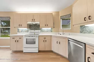 2825 La Cita Ln, Titusville, FL 32780 - Photo 13