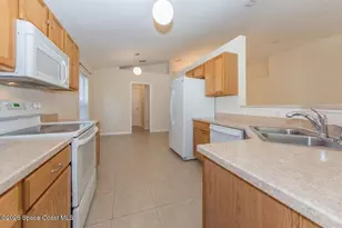141 Morgan Cir, Sebastian, FL 32958 - Photo 13
