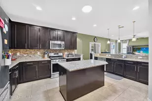 3184 Constellation Dr, Melbourne, FL 32940 - Photo 5