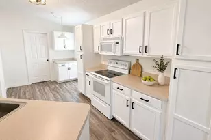 1272 Brumpton Pl, Rockledge, FL 32955 - Photo 5
