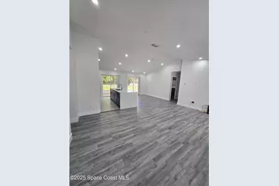 400 Koutnik Road SE, Palm Bay, FL 32909 - Photo 3
