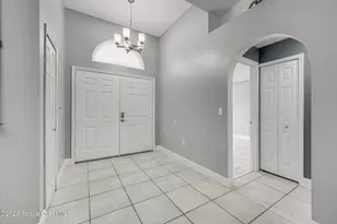1664 Vista Lake Cir, Melbourne, FL 32904 - Photo 9