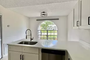 1506 Hardwicke St NW, Palm Bay, FL 32907 - Photo 7