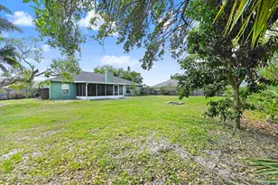 1345 Coventry Cir, Melbourne, FL 32904 - Photo 29