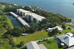 13485 N Indian River Dr, Sebastian, FL 32958 - Photo 5