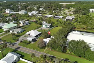 13485 N Indian River Dr, Sebastian, FL 32958 - Photo 9