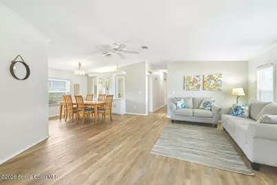 304 Portside Lane, Edgewater, FL 32141 - Photo 9