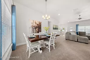 527 SW Tasco Ave SW, Palm Bay, FL 32908 - Photo 3