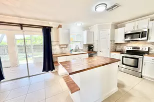 2015 Canopy Dr, Melbourne, FL 32935 - Photo 5
