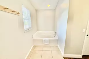 2015 Canopy Dr, Melbourne, FL 32935 - Photo 25